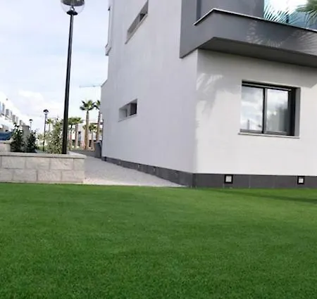 Apartament Oasis Beach X *