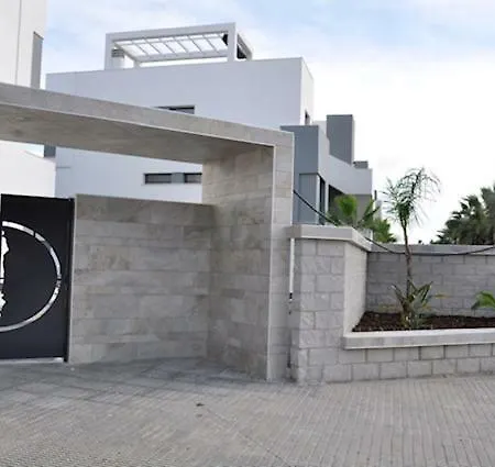 Apartament Oasis Beach X *